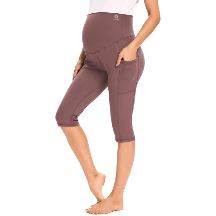 Maternity yoga pants